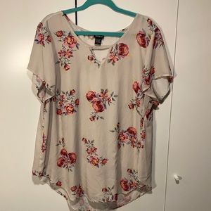 Torrid Short Sleeve Top